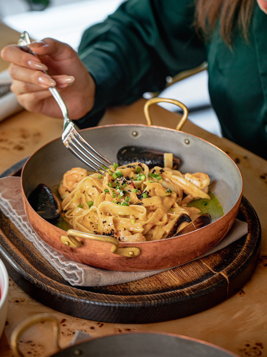 Gibco Сковорода с двумя ручками 23х4,5 см "Купер плюс", медная, полированная с лужением внутри — изображение 4