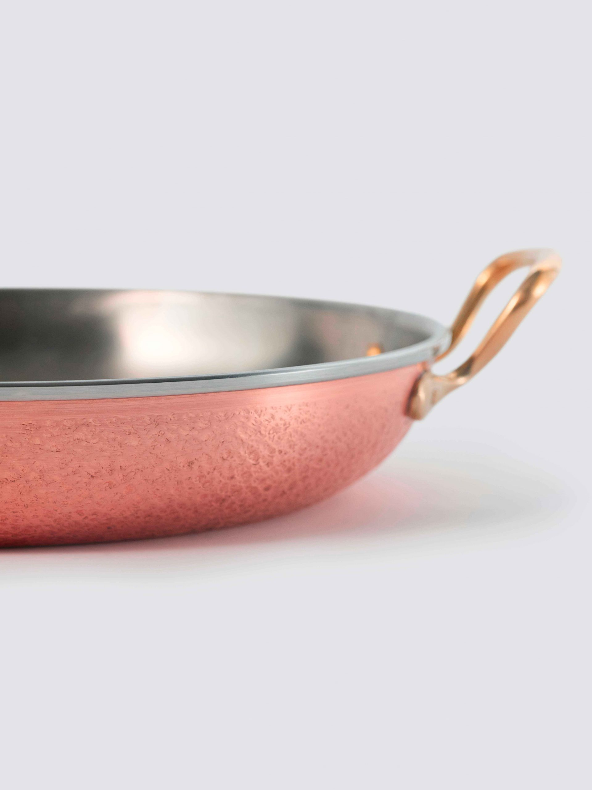 Gibco Сковорода 19х3,5 см с двумя ручками "Бином", медная с нержавеющей сталью, с тиснением — изображение 2